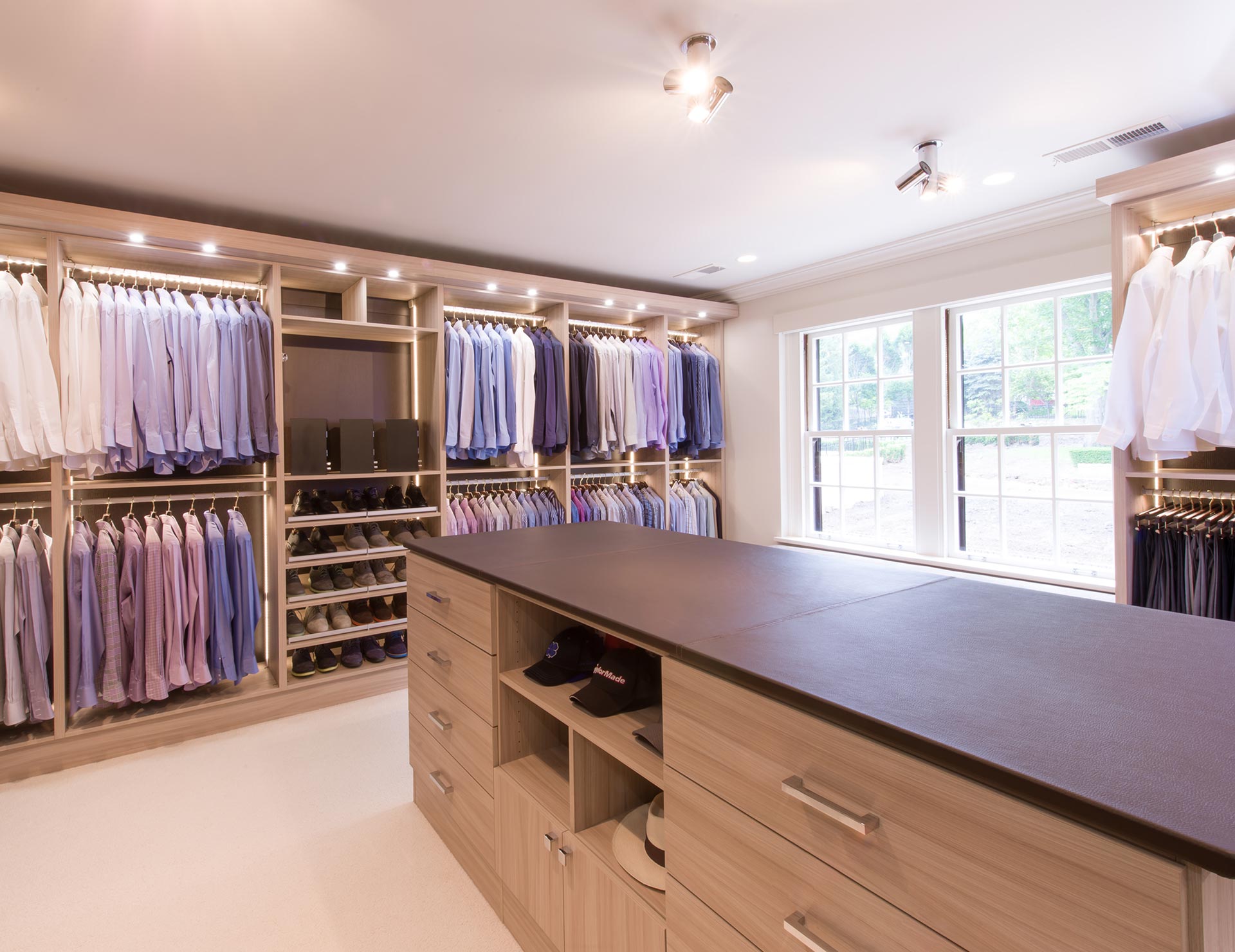WalkIn Closet Designs Custom WalkIn Closets California Closets